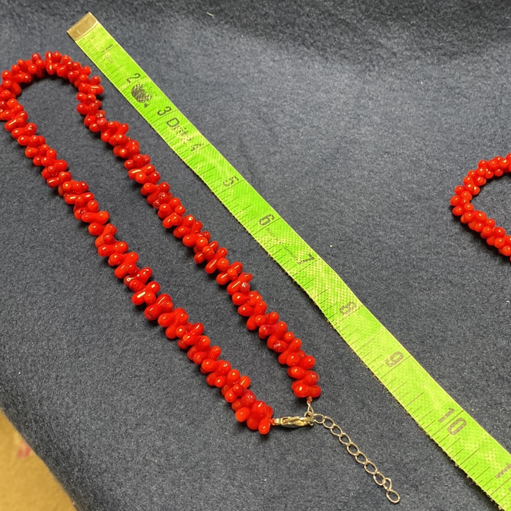 Red coral necklace and bracelet set - Picture 5 of 5